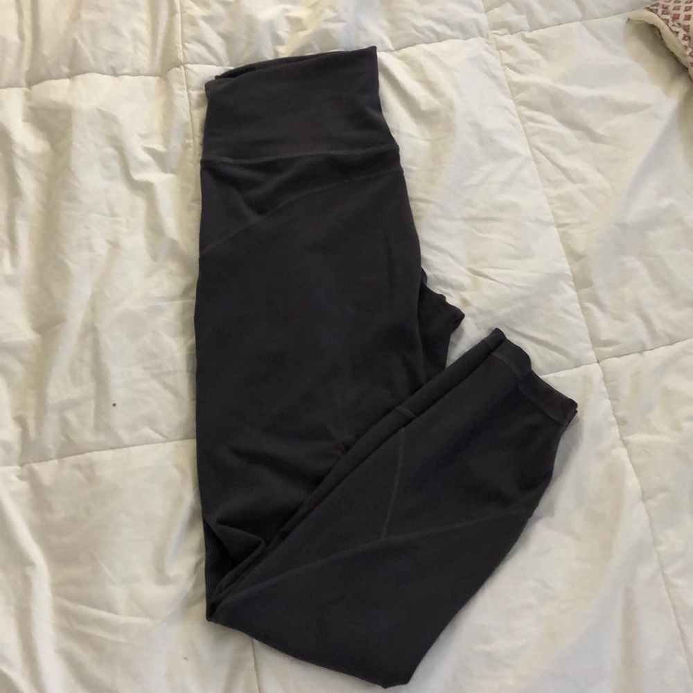 Lululemon “in movements tight”